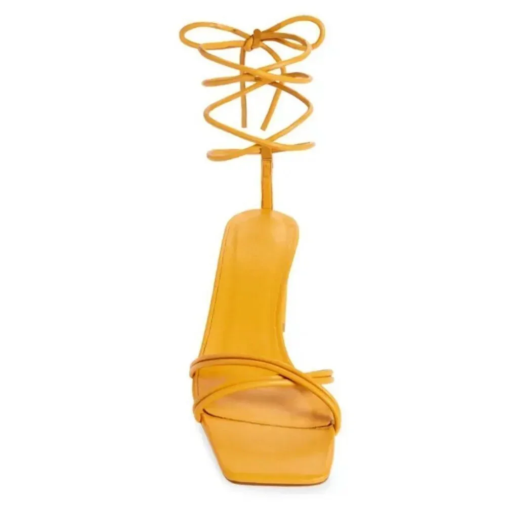 Billini NWT Katrina Solid Mandarin Orange Heeled Strappy Sandals 8 Vegan Leather